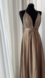 Taupe dress beige balklänning 